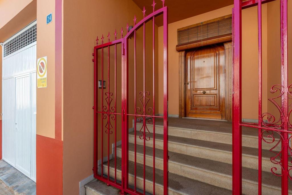 5 bed town_house in Pedreguer