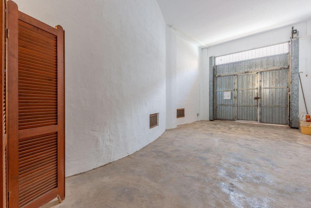 5 bed town_house in Pedreguer