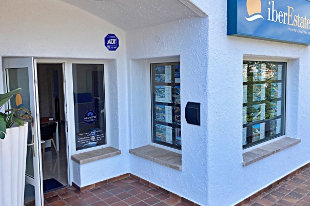 iberEstates - Inmobiliaria / Real Estate Agency Moraira