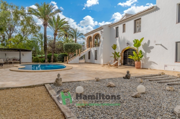 6 bed villa in Jávea