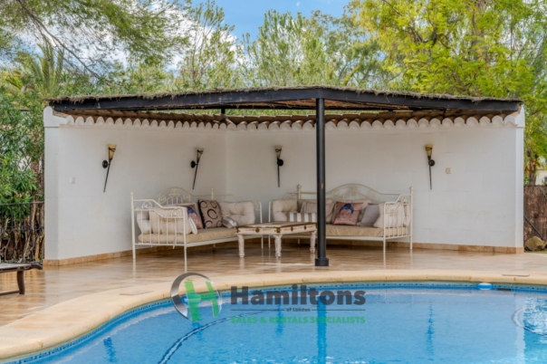 6 bed villa in Jávea