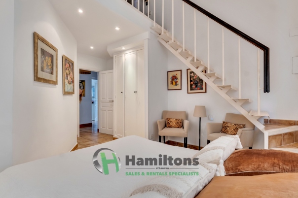 6 bed villa in Jávea