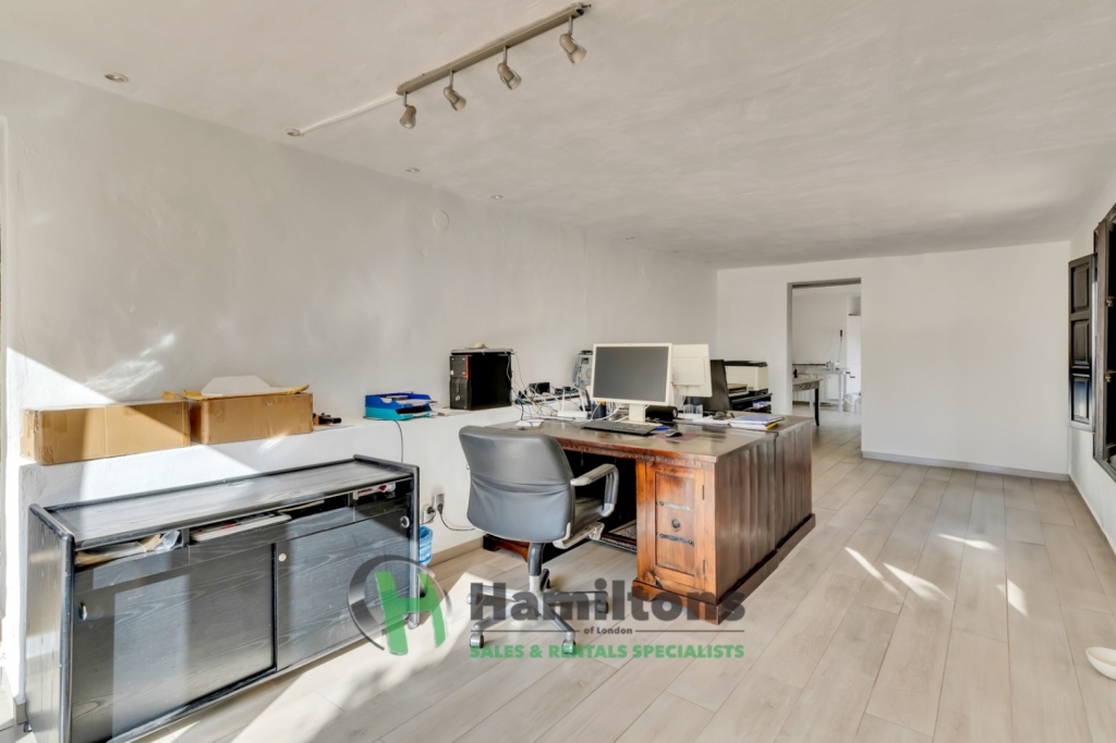 6 bed villa in Jávea