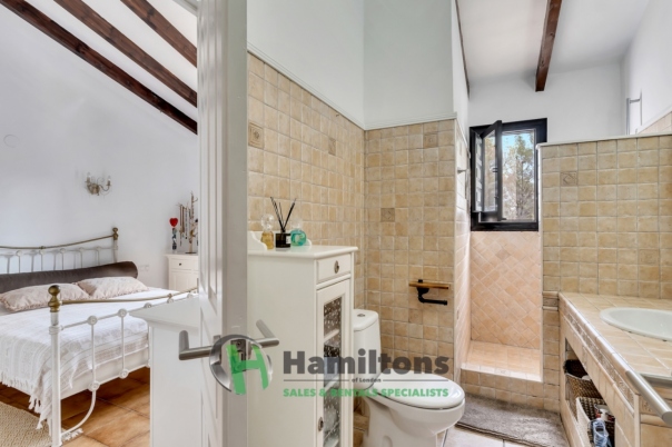 6 bed villa in Jávea