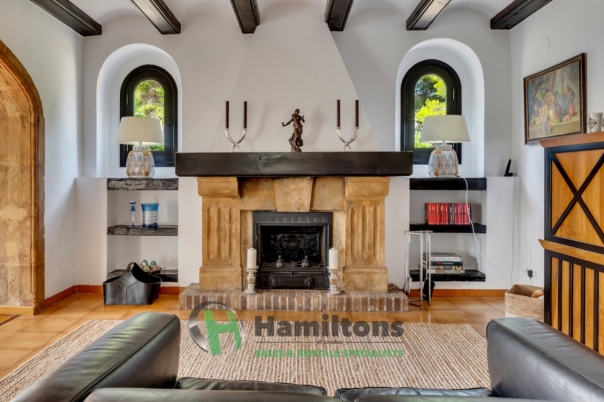 6 bed villa in Jávea