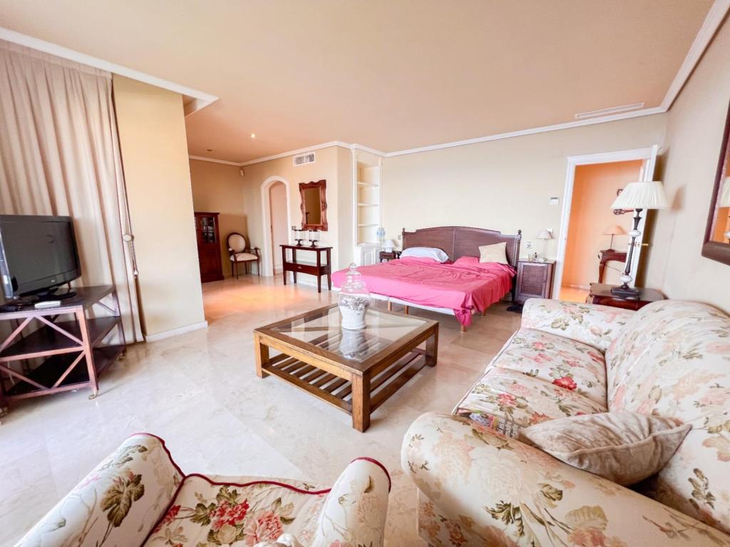 5 bed apartment in Altea