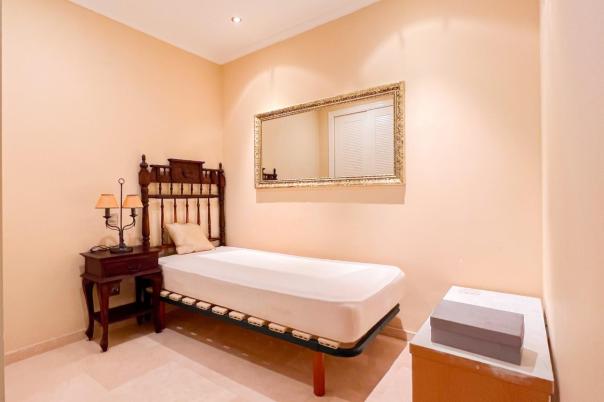 5 bed apartment in Altea