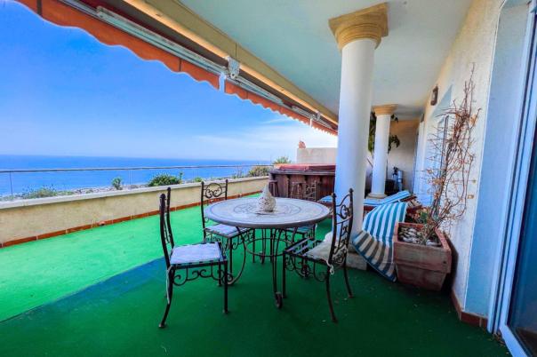 5 bed apartment in Altea