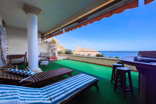 5 bed apartment in Altea