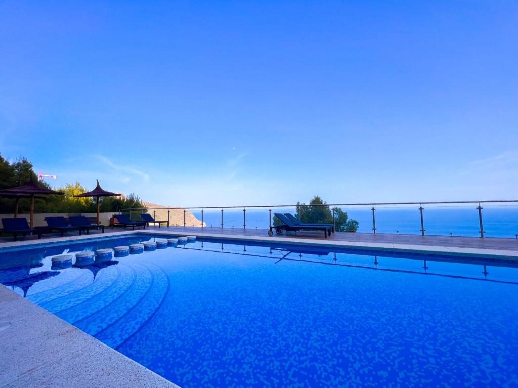 5 bed apartment in Altea