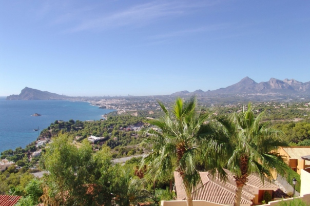 3 bed villa in Altea