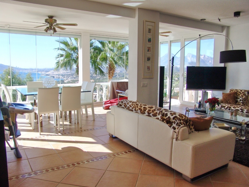 3 bed villa in Altea