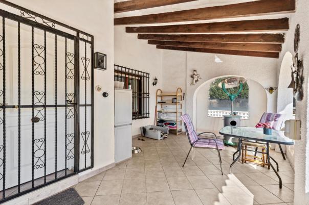 5 bed villa in Alfaz del Pi