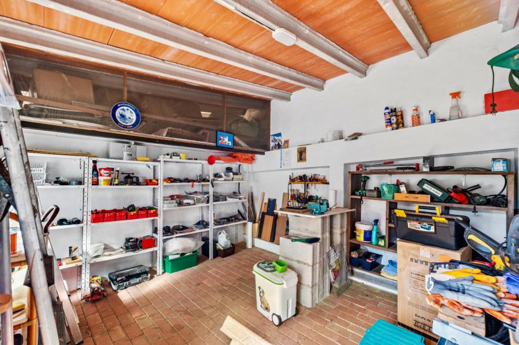 5 bed villa in Alfaz del Pi