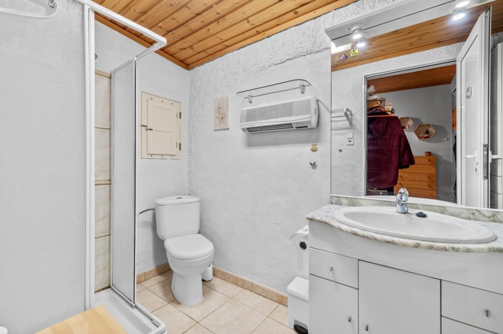 5 bed villa in Alfaz del Pi