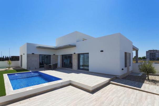 3 bed villa in Daya Nueva