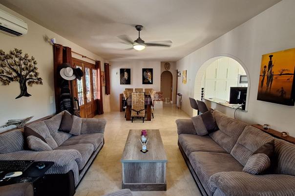 4 bed villa in Moraira