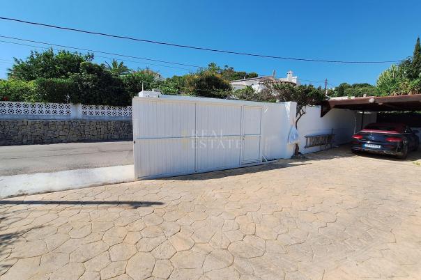 4 bed villa in Moraira