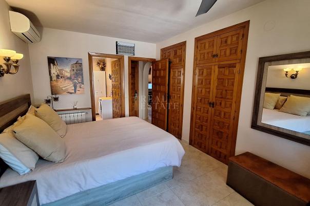 4 bed villa in Moraira