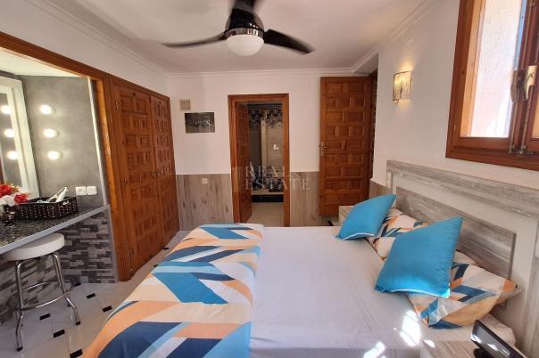 4 bed villa in Moraira