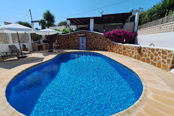 4 bed villa in Moraira