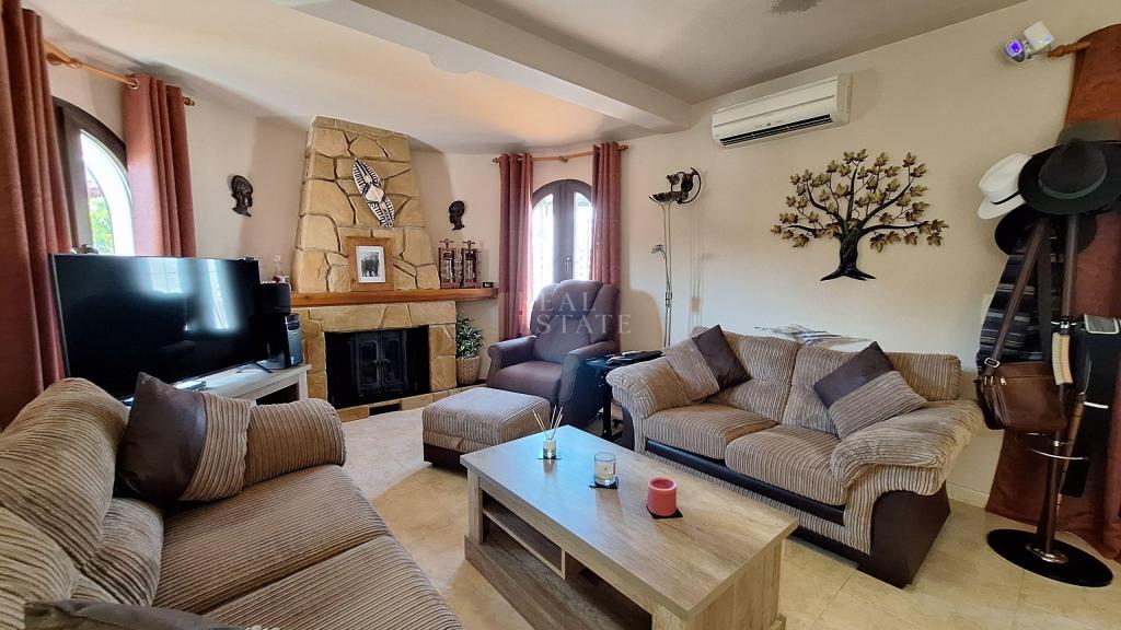 4 bed villa in Moraira