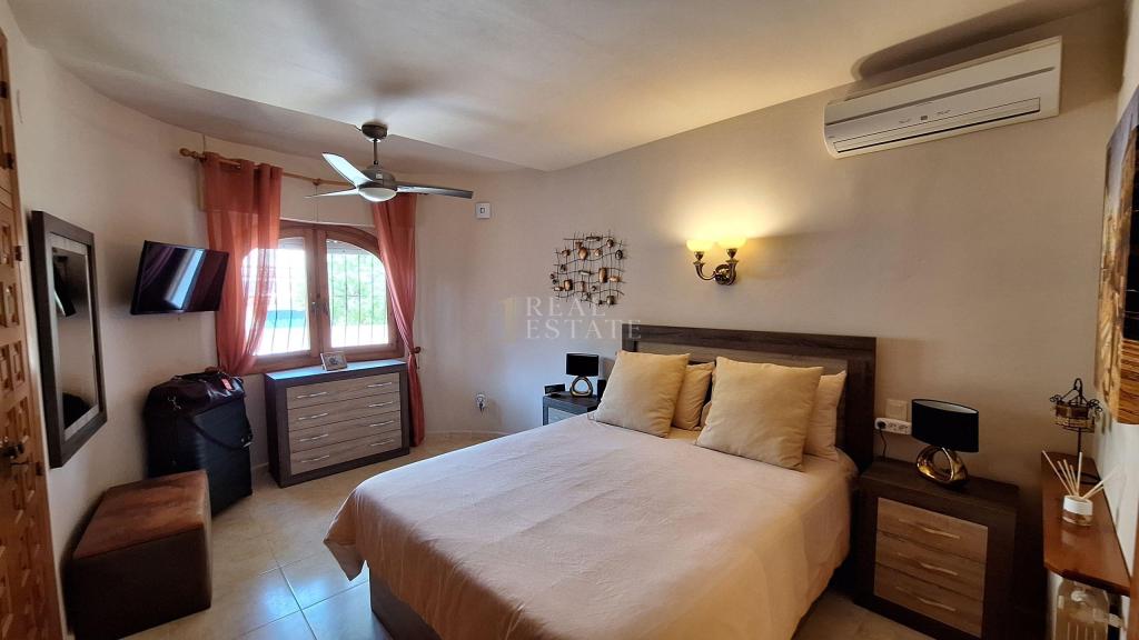 4 bed villa in Moraira
