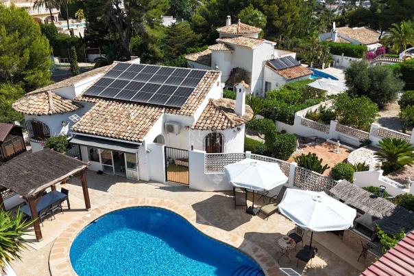 4 bed villa in Moraira