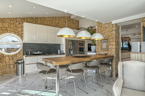 4 bed casa / chalet in Benissa