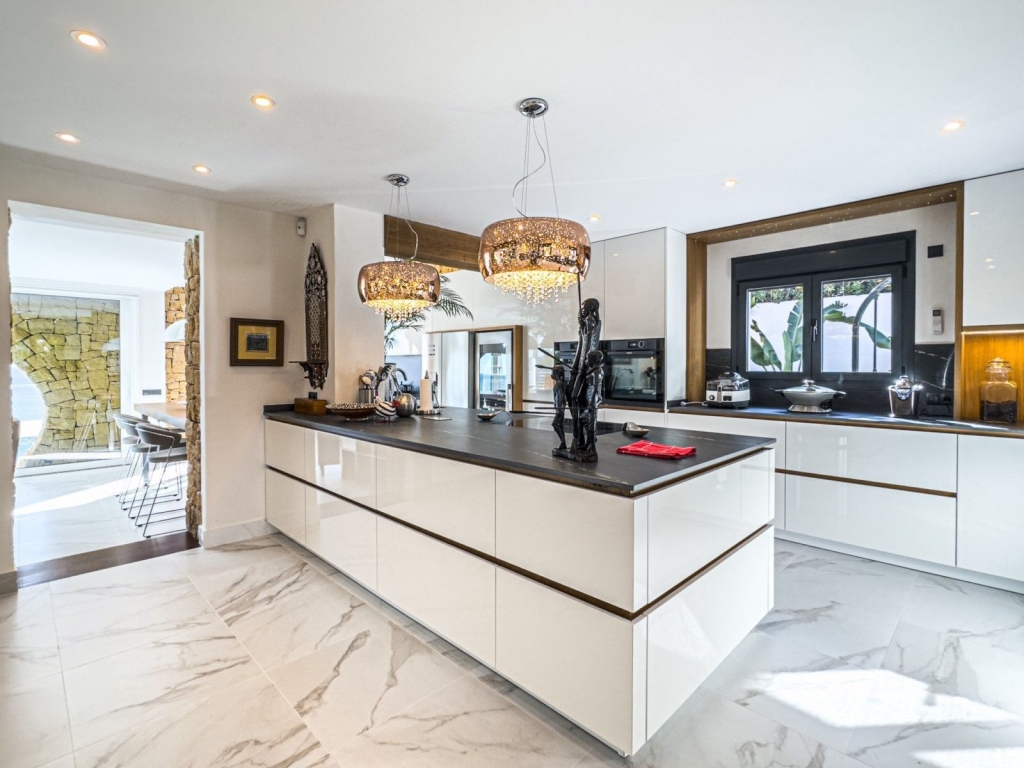 4 bed casa / chalet in Benissa