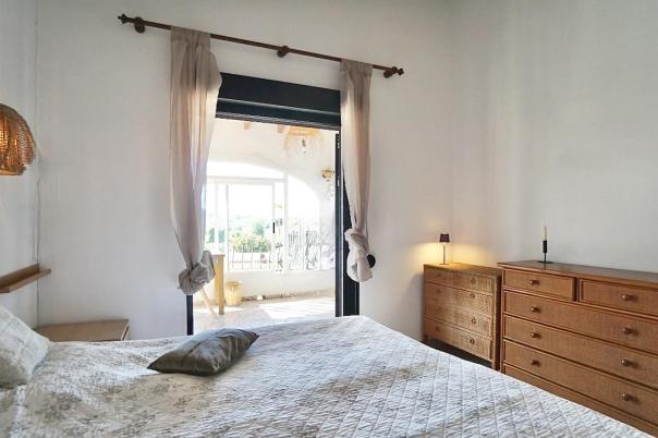 5 bed villas in Moraira
