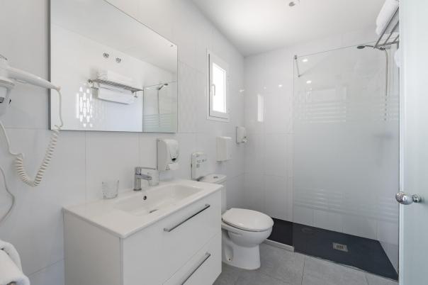 13 bed commercial_premises in Alfaz del Pi