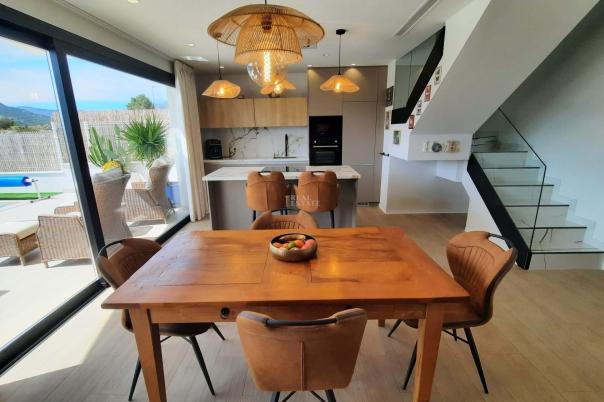 3 bed villa in Finestrat