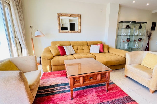 2 bed apartment/flat in Moraira