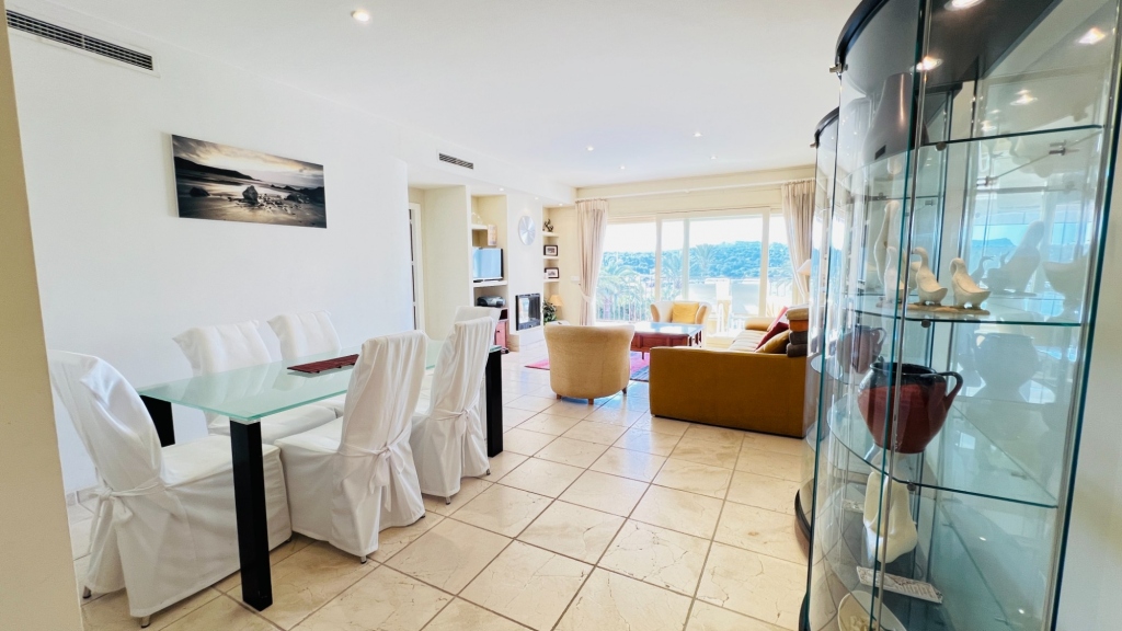 2 bed apartment/flat in Moraira