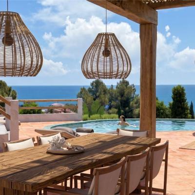 5 bed villas in Benissa