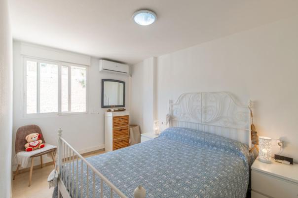 2 bed apartments - flats in Calpe