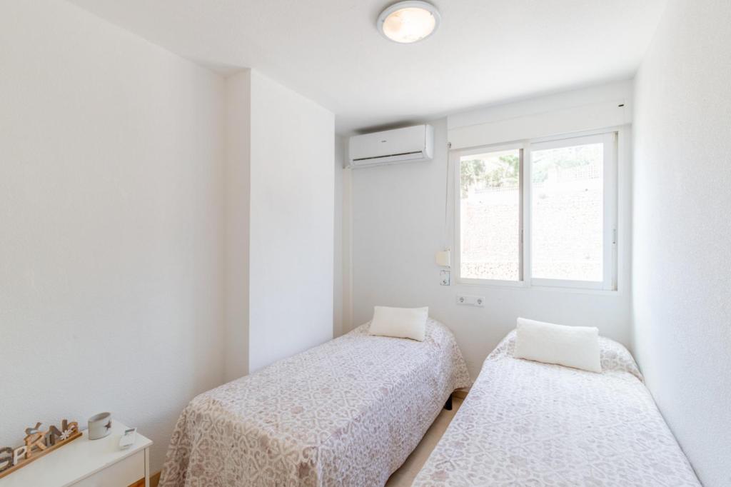 2 bed apartments - flats in Calpe
