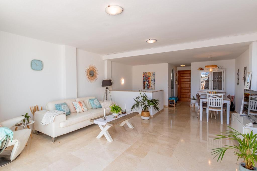 2 bed apartments - flats in Calpe