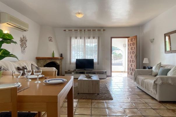 6 bed villa in Moraira