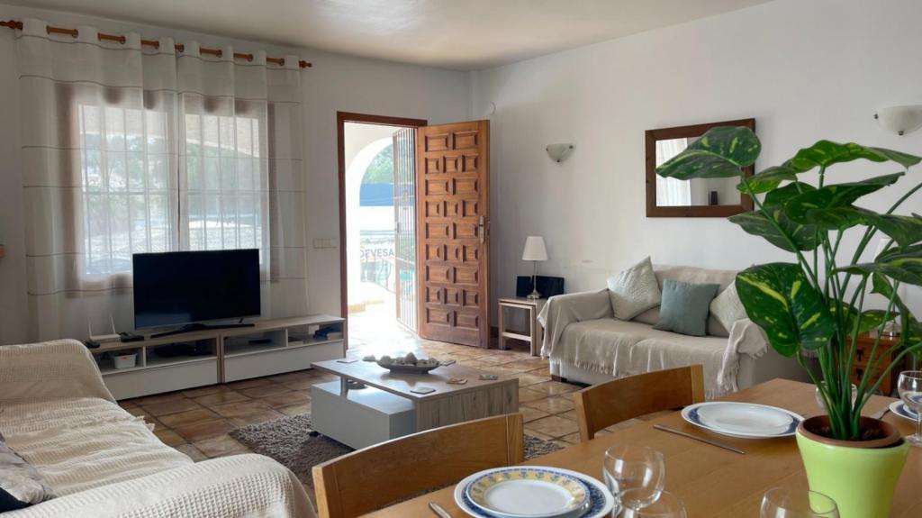 6 bed villa in Moraira