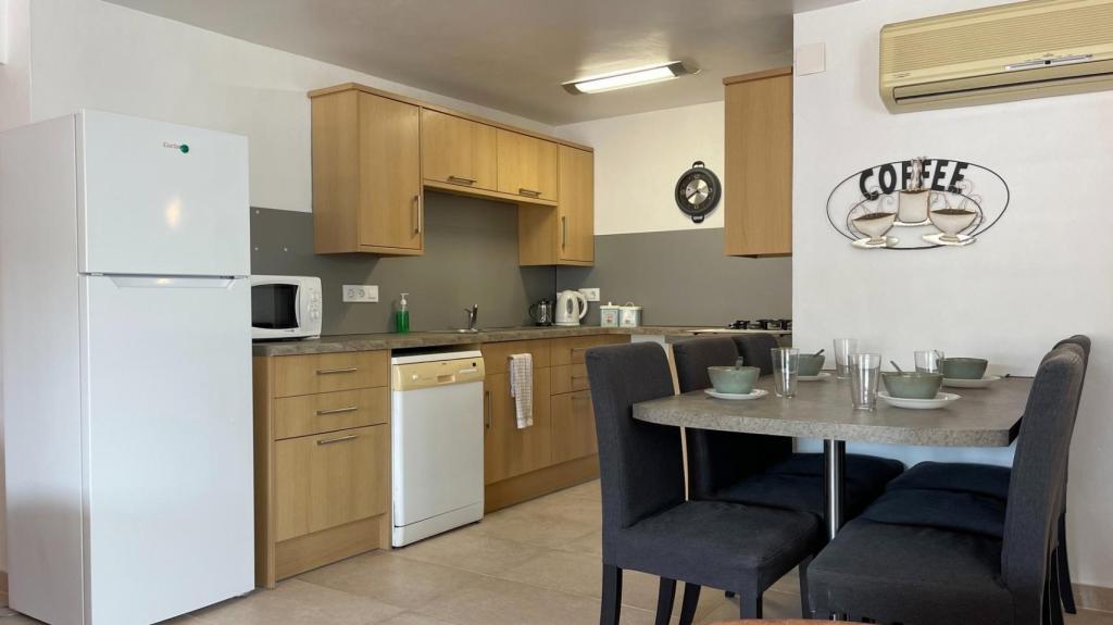 6 bed villa in Moraira