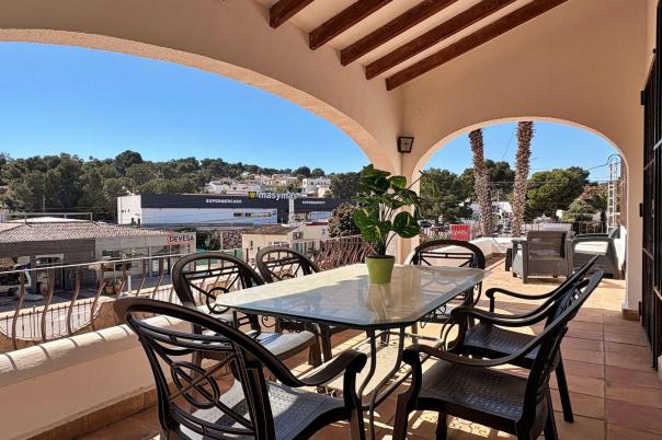 6 bed villa in Moraira