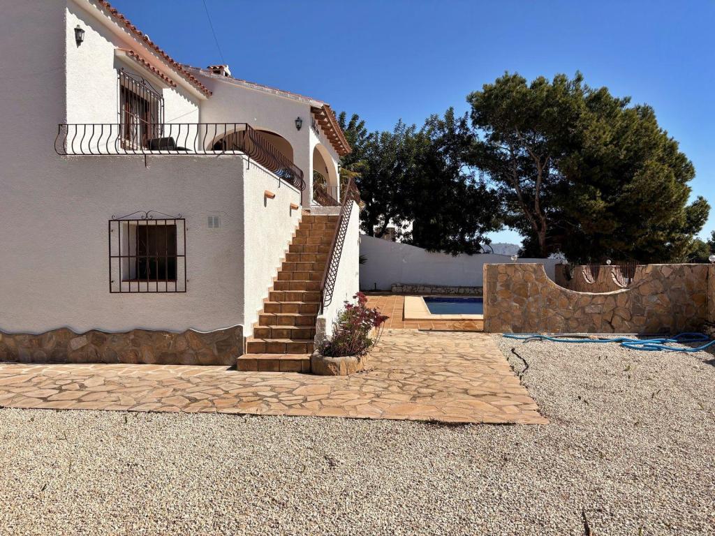 6 bed villa in Moraira