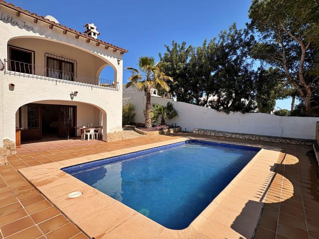 6 bed villa in Moraira