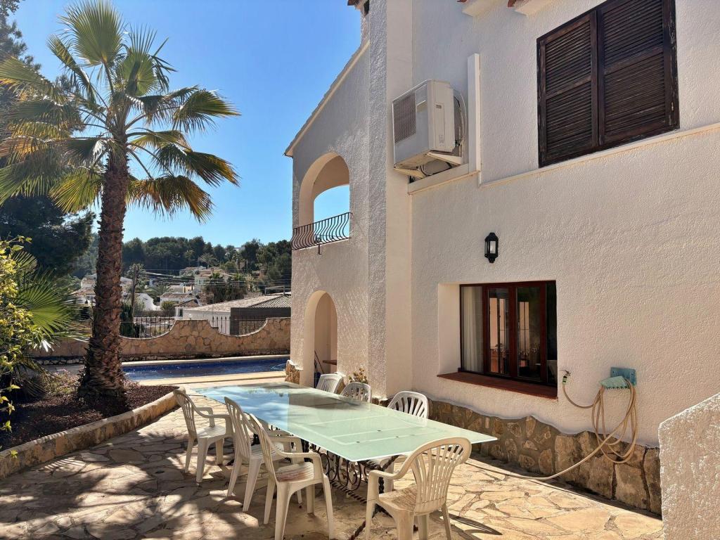 6 bed villa in Moraira