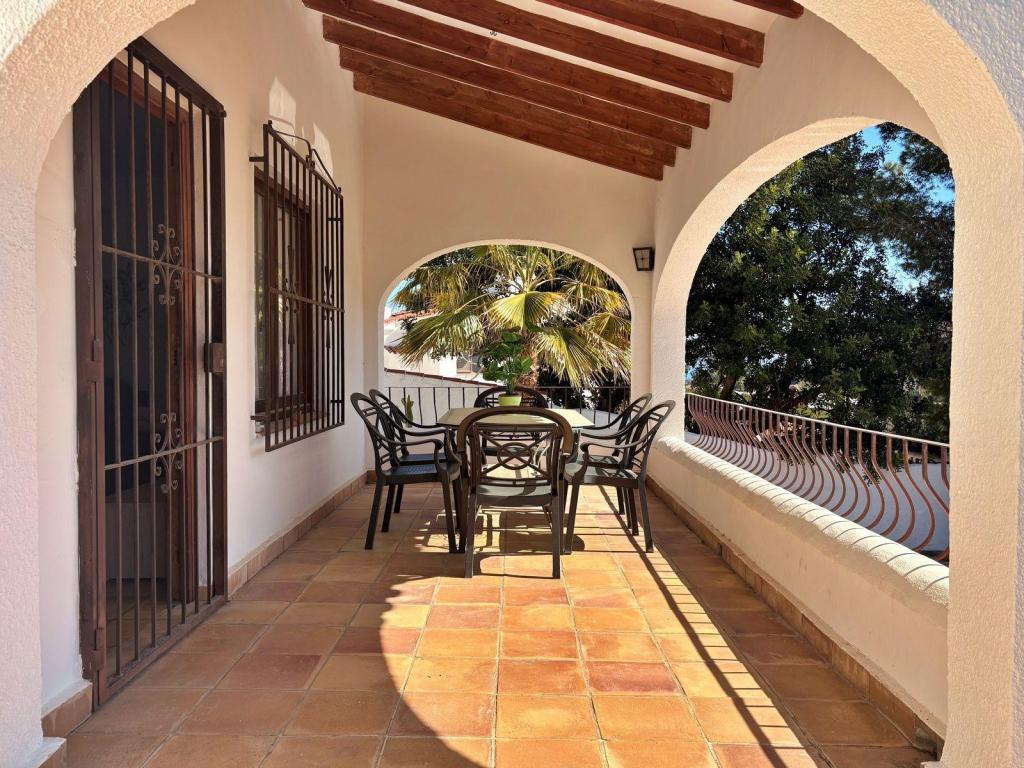 6 bed villa in Moraira