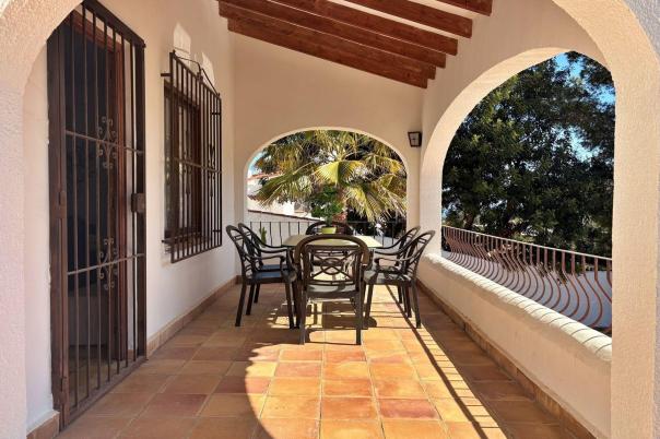 6 bed villa in Moraira