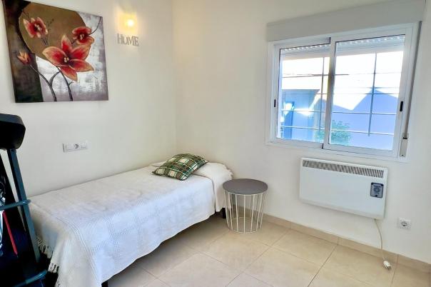 5 bed villa in Benitachell