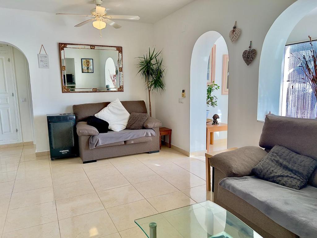 5 bed villa in Benitachell